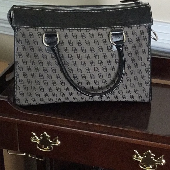 Dooney and Bourke Bags - Picture 5 of 7